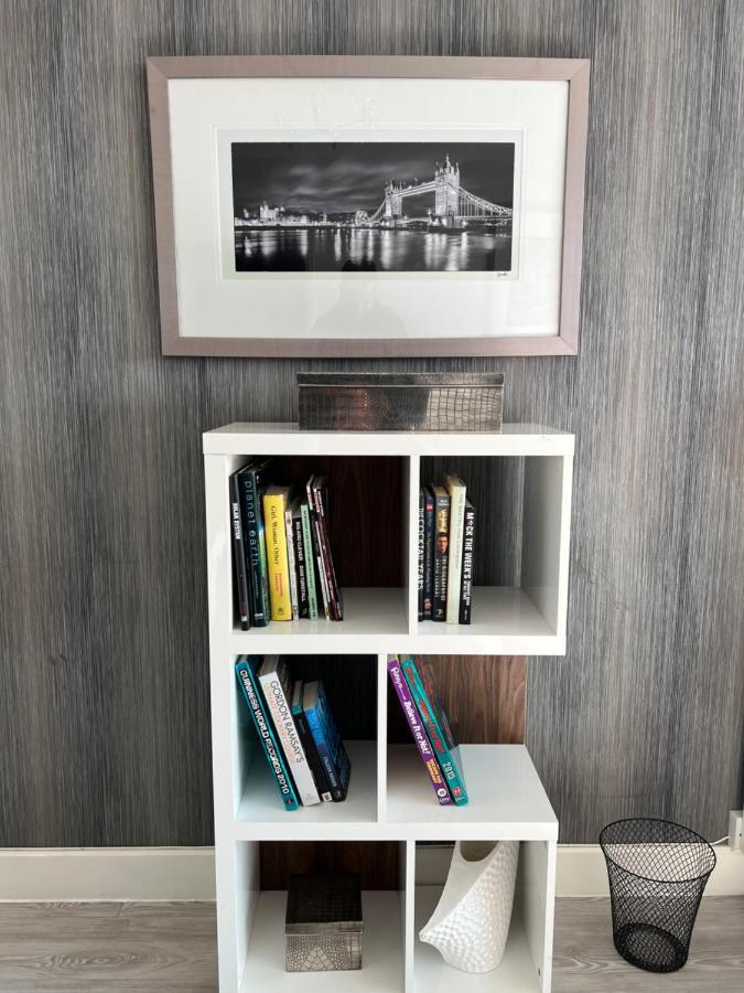 דירות לונדון Cityscape Serenity: 10Th Floor Oasis Near City Airport, Excel & 02 מראה חיצוני תמונה
