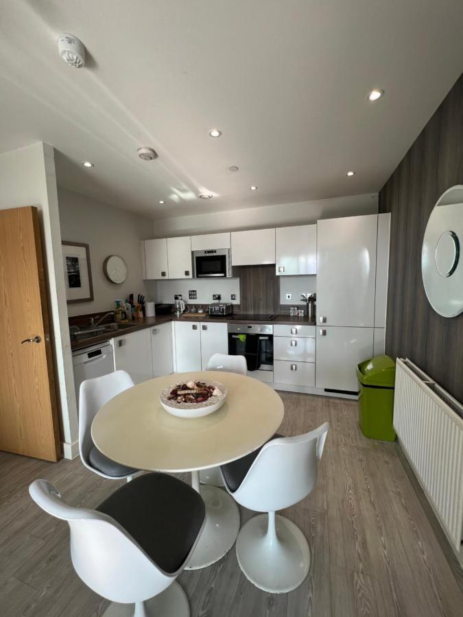 דירות לונדון Cityscape Serenity: 10Th Floor Oasis Near City Airport, Excel & 02 מראה חיצוני תמונה