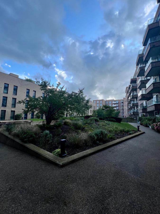 דירות לונדון Cityscape Serenity: 10Th Floor Oasis Near City Airport, Excel & 02 מראה חיצוני תמונה
